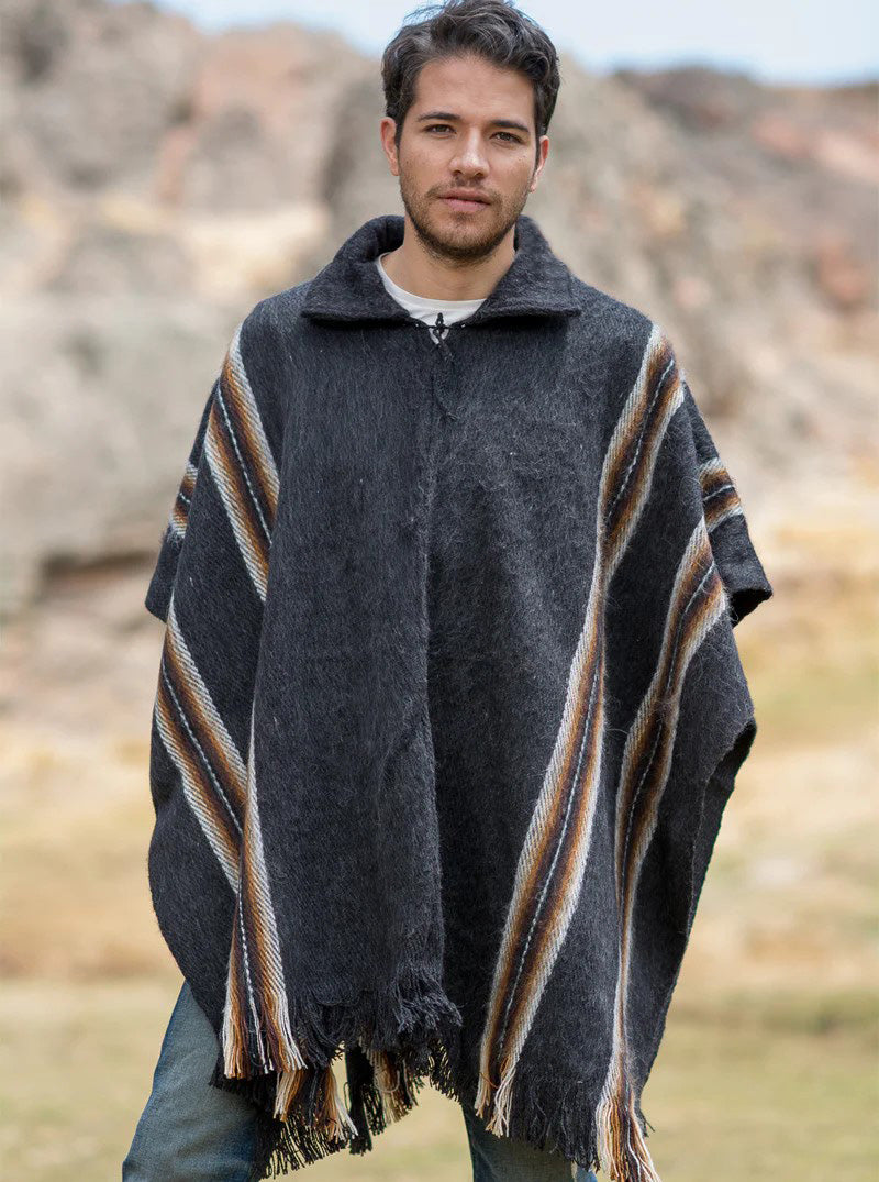 Poncho de hombre en lana de alpaca, colores naturales
