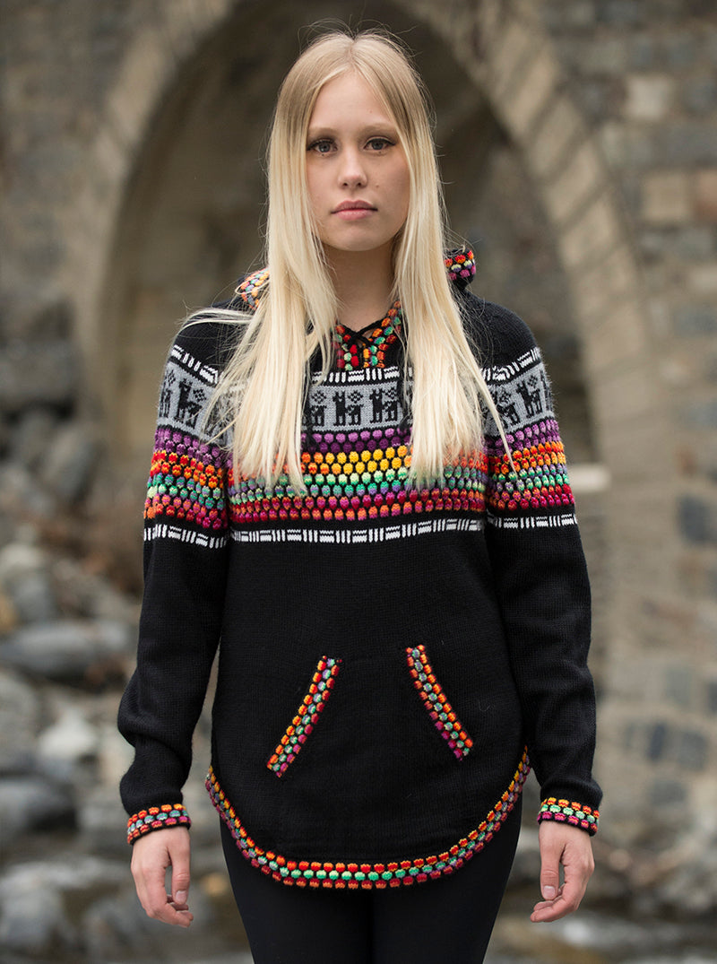 Sueter negro clearance con capucha
