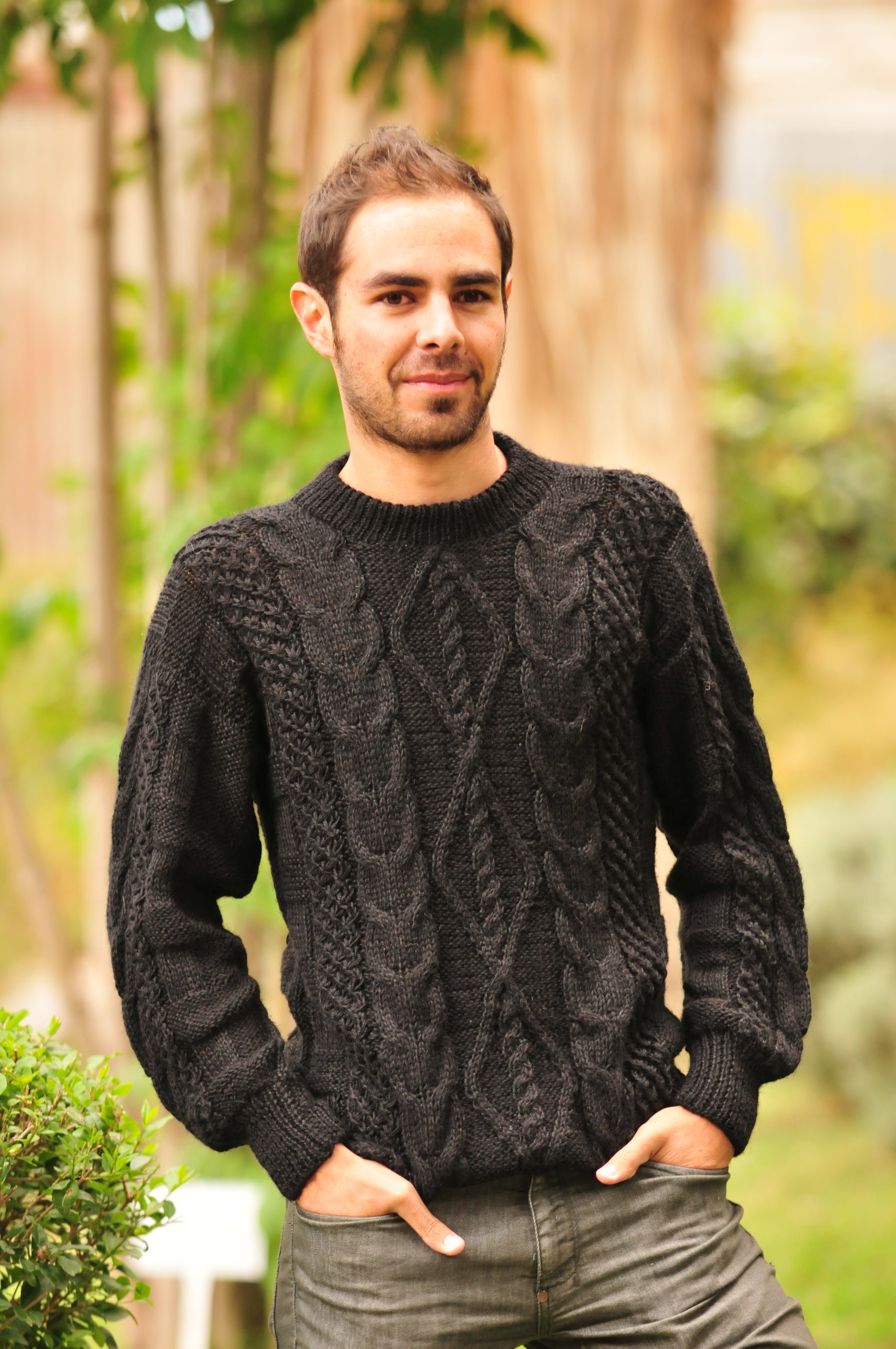 Hand Knitted Black Alpaca Sweater for Men – Gamboa